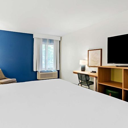 Spark By Hilton Winston-Salem University Экстерьер фото