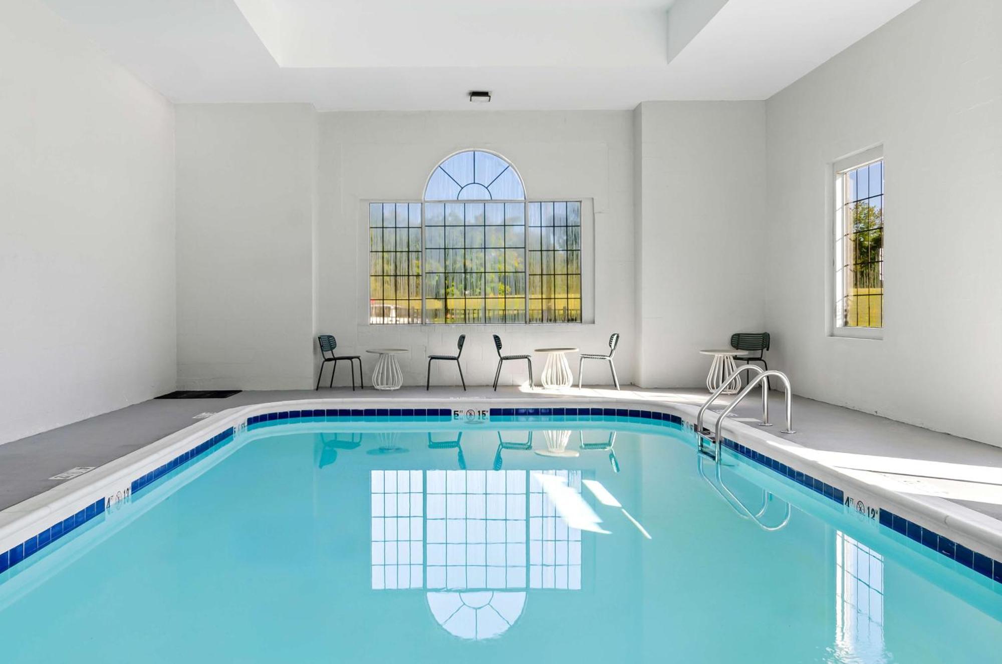 Spark By Hilton Winston-Salem University Экстерьер фото